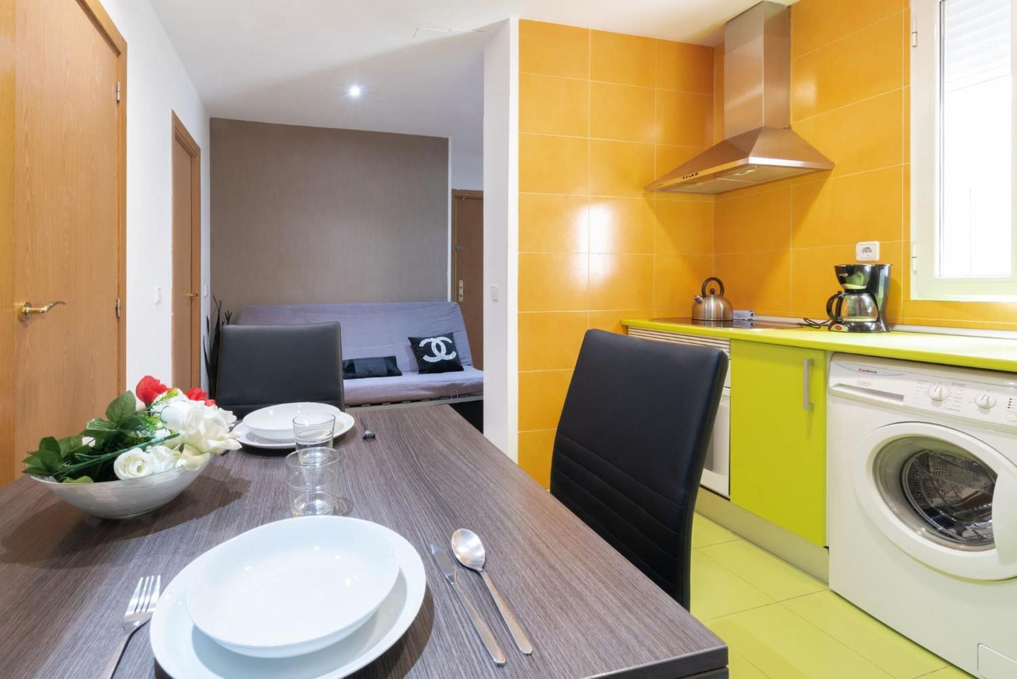 Apartamentos Day Madrid Ildefonso Centro Gran Via Sol Malasana Εξωτερικό φωτογραφία