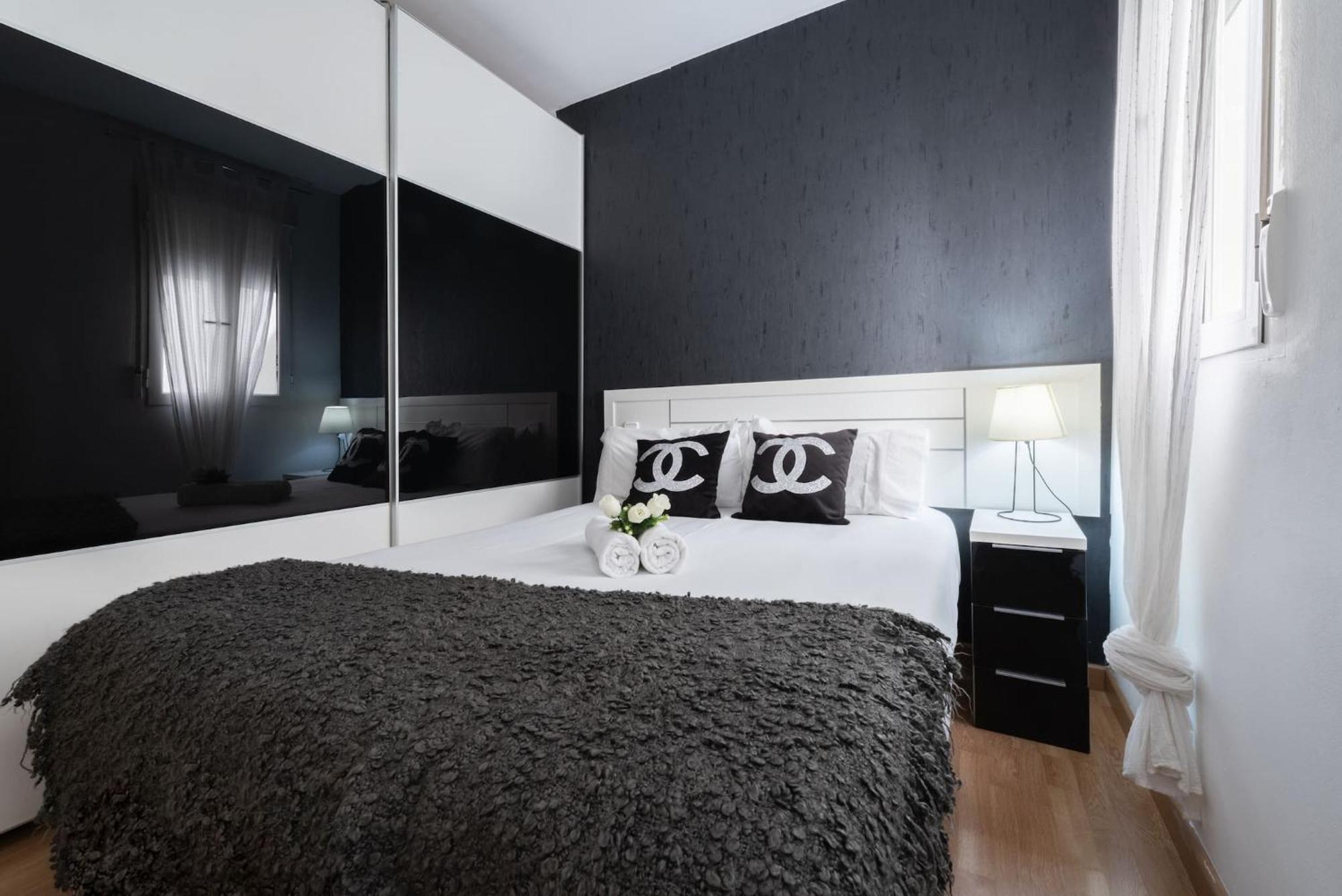 Apartamentos Day Madrid Ildefonso Centro Gran Via Sol Malasana Εξωτερικό φωτογραφία