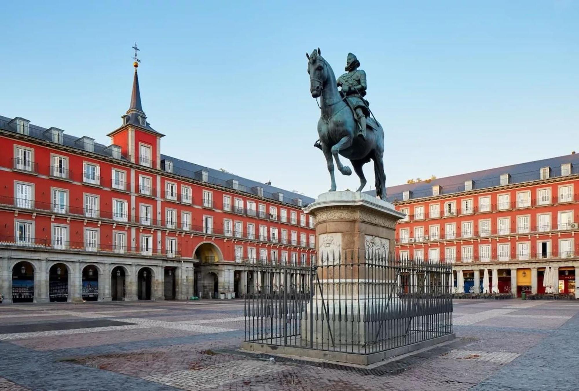 Apartamentos Day Madrid Ildefonso Centro Gran Via Sol Malasana Εξωτερικό φωτογραφία