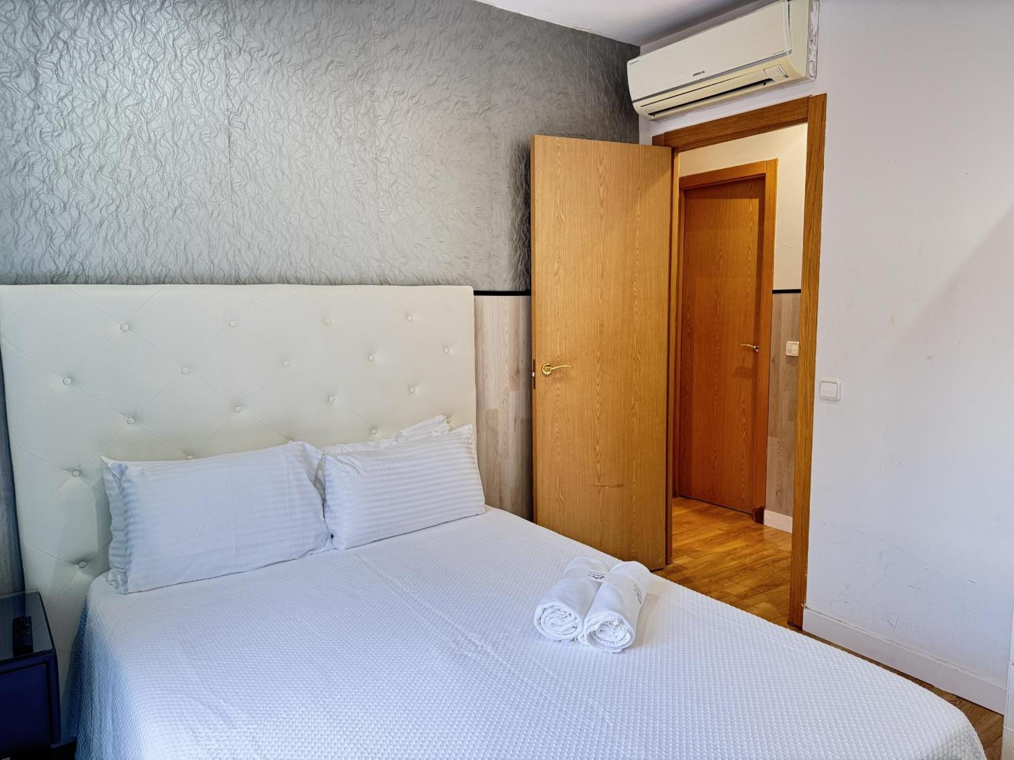 Apartamentos Day Madrid Ildefonso Centro Gran Via Sol Malasana Εξωτερικό φωτογραφία