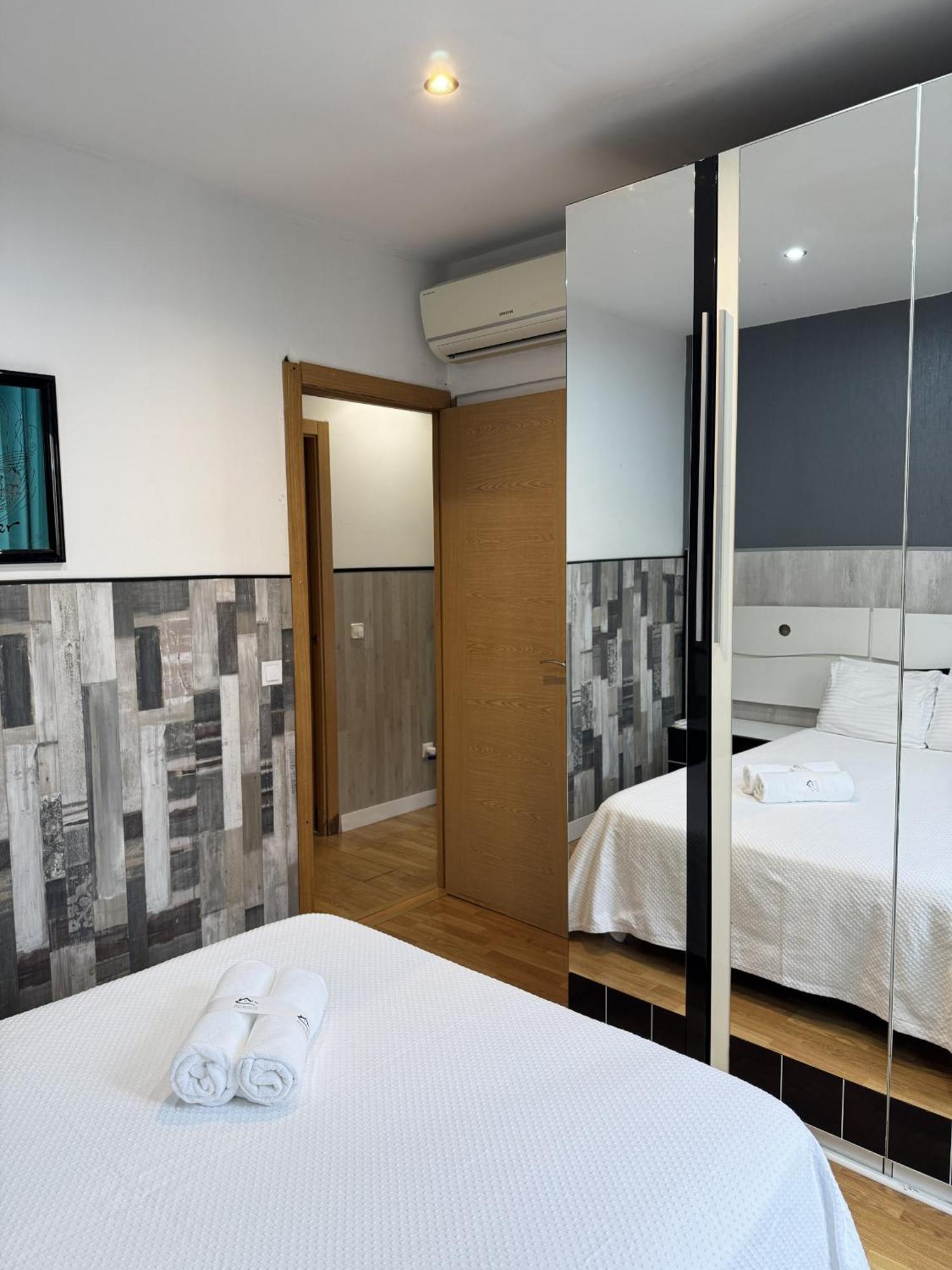 Apartamentos Day Madrid Ildefonso Centro Gran Via Sol Malasana Εξωτερικό φωτογραφία